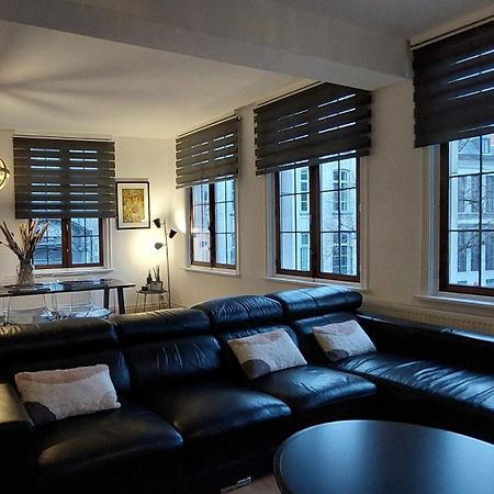 The View - Spacious 2 Bdr Appt In With View Antwerp Exterior photo