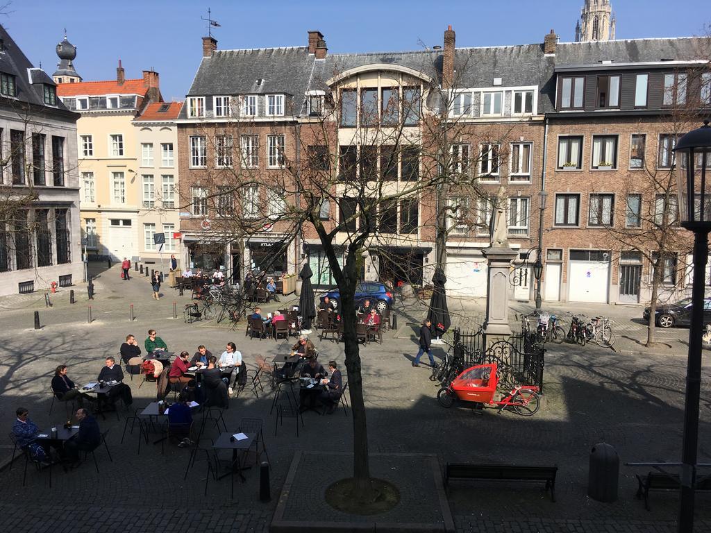 The View - Spacious 2 Bdr Appt In With View Antwerp Exterior photo